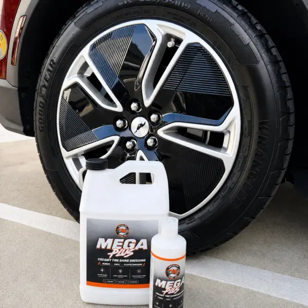 Mega Plus trim and tire dressing